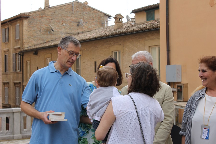 Festa-del-dono-del-libro-2018-37