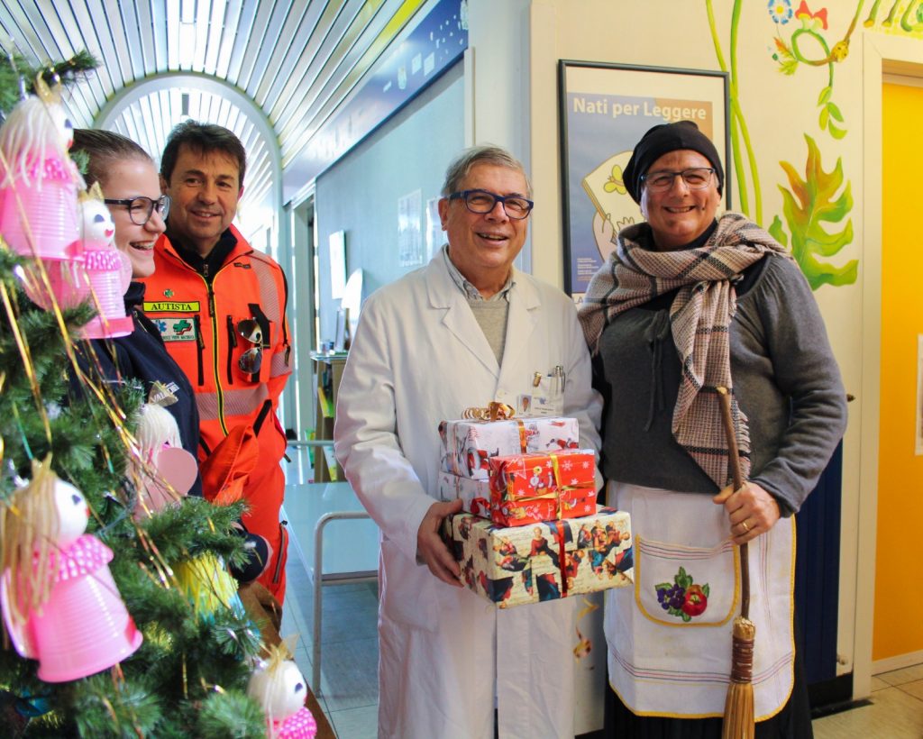 befana-ospedale-4-1024x820