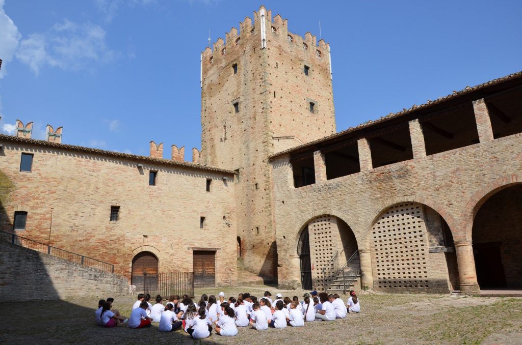 La-torre-del-Fantasma-Castello-della-Rancia