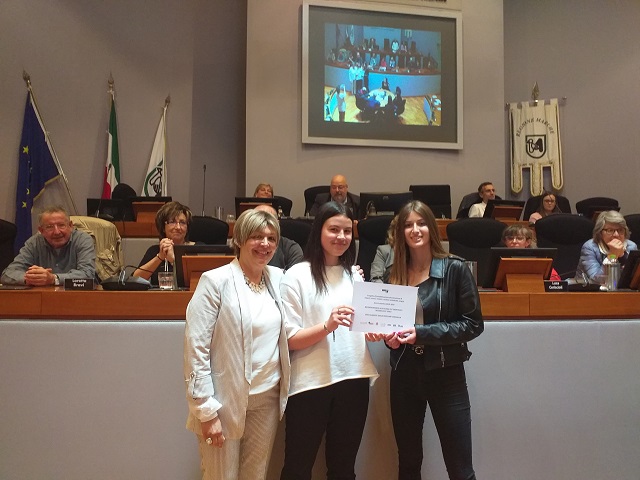 Liceo-Classico-Senigallia-Marcela-Fernandez-Lega-Italiana-Fibrosi-Cistica-Copia