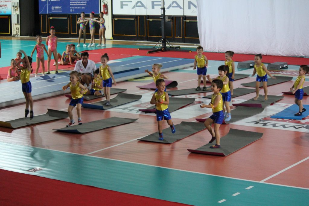 fiesta_latina_ginnastica_macerata-11-1024x682