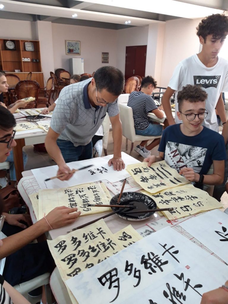 liceo_scientifico_in_cina_13-768x1024