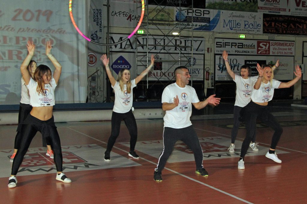 festa_natale_ginnastica_macerata-20-1024x683