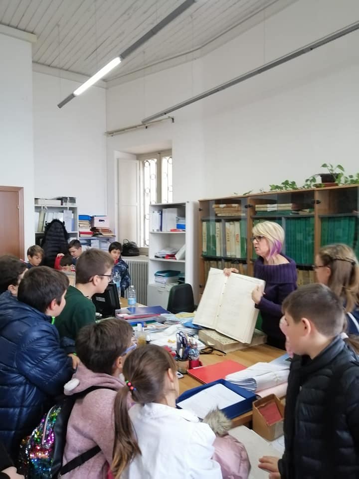 scuole-primarie-in-visita-al-comune-progetto-Scuola-InComune-4