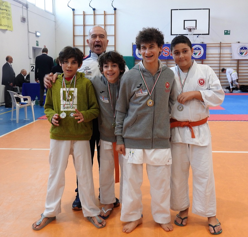 karate-medaglie-civitanova-2