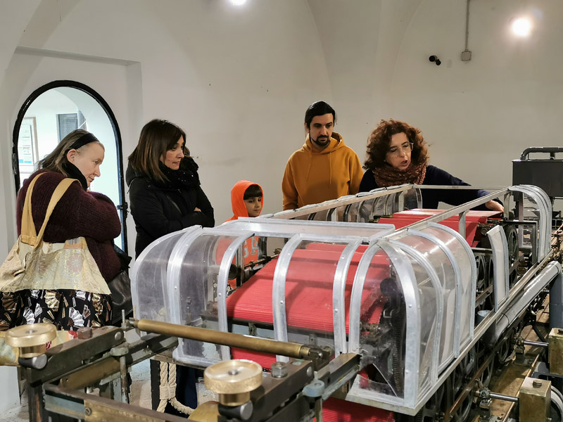 docente-myriam-morvan-dalla-francia-al-liceo-leopardi-macerata-2