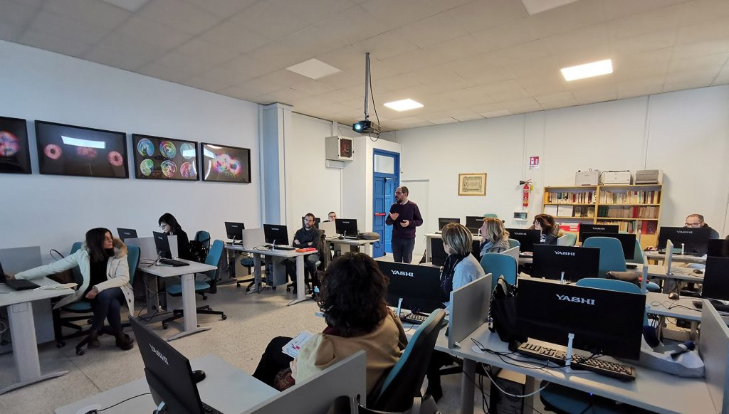 videolezioni-coronavirus-liceo-leopardi-macerata-8-1024x582