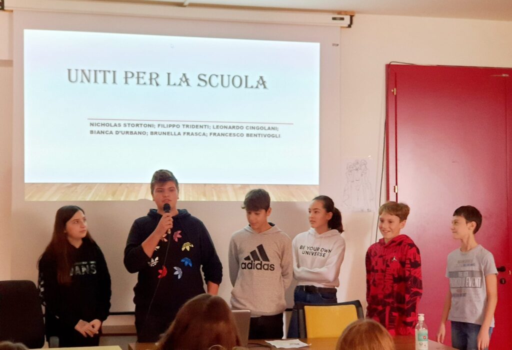 sindaco_a_scuola_recanati-8-1024x701