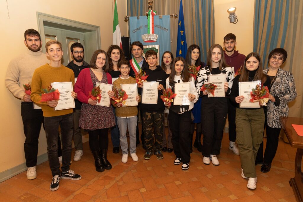 Autorita-e-studenti-premiati-