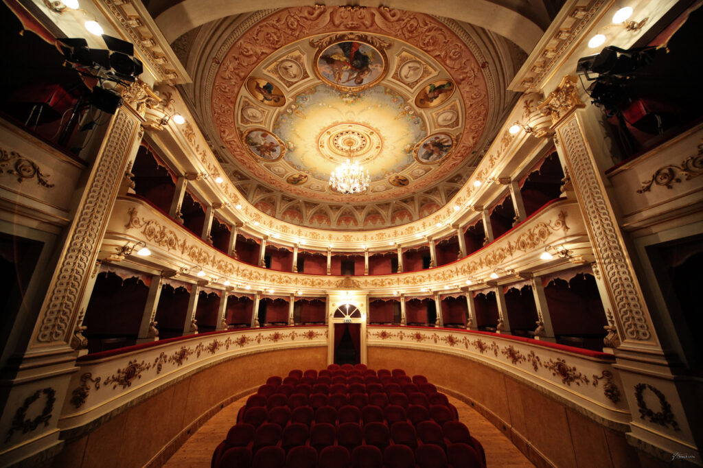 teatro-pollenza